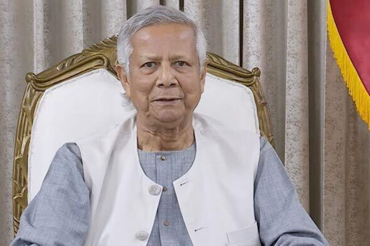 সাত দল ও এক সংগঠনের সঙ্গে বৈঠকে প্রধান উপদেষ্টা