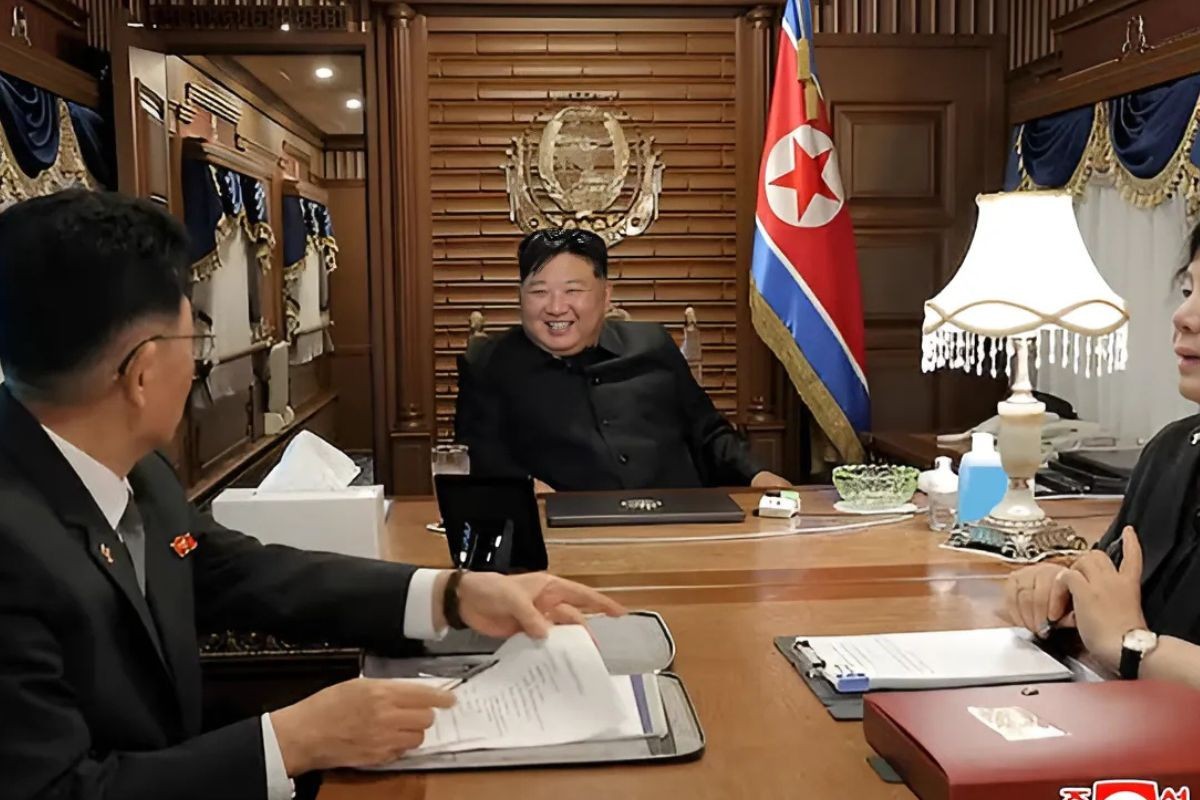 সীমান্ত পেরিয়ে বিশেষ ট্রেনে চীন গেলেন কিম