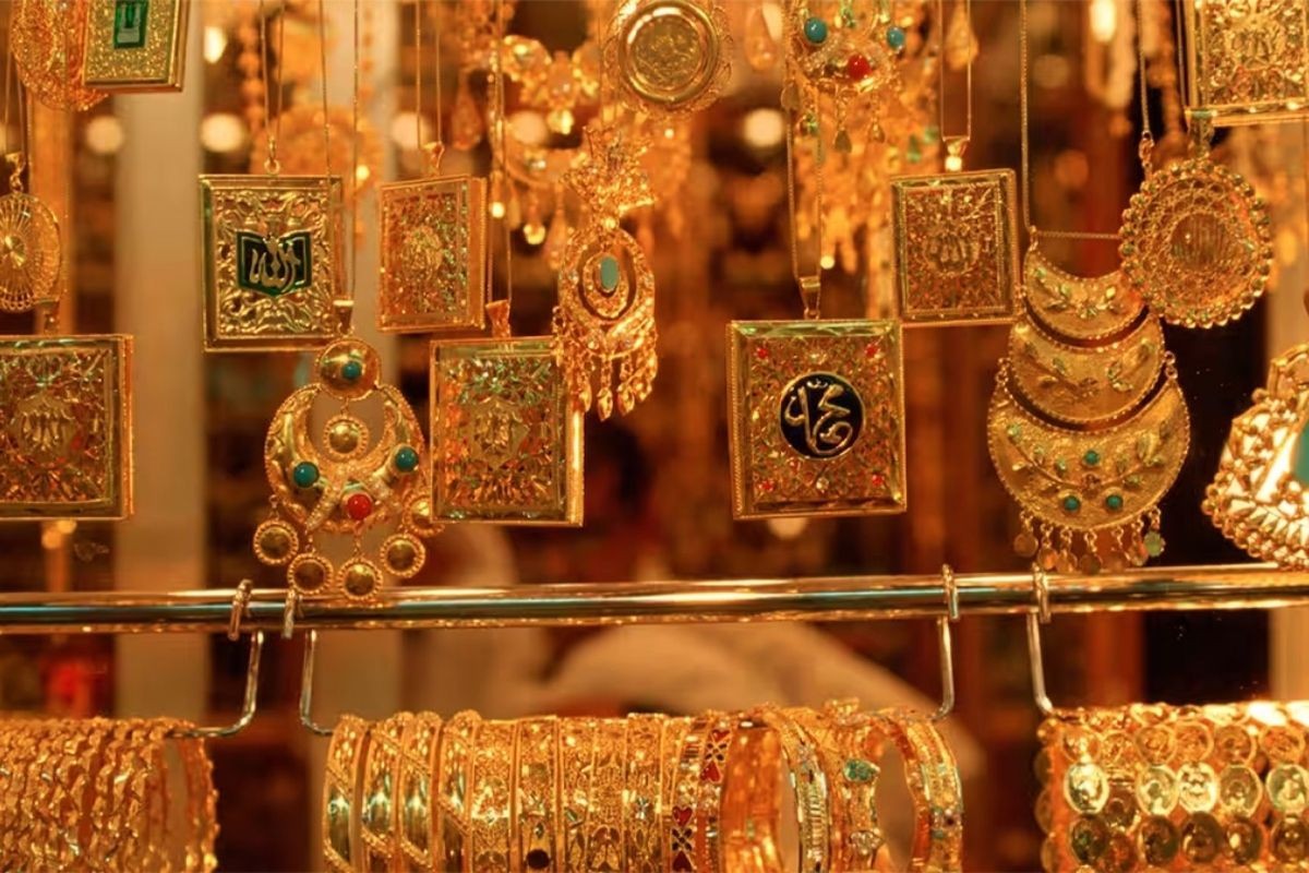 সোনার দামে নতুন রেকর্ড, বেড়েছে রুপার দামও