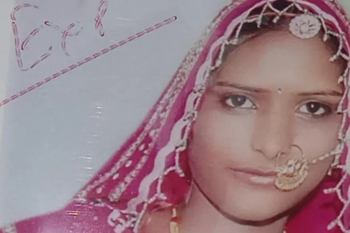 স্ত্রীর গায়ের রং কালো বলে ‘জীবন্ত পুড়িয়ে হত্যার’ মামলায় স্বামীর মৃত্যুদণ্ড