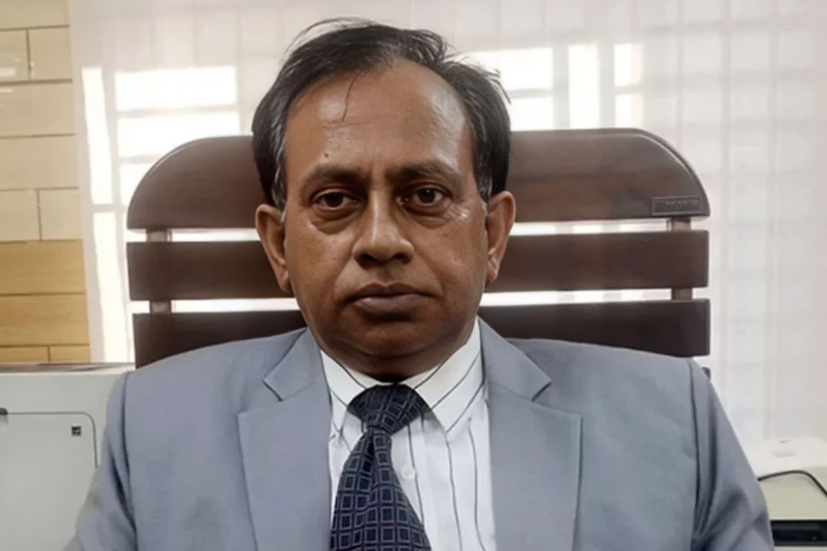 ১৭টি বিয়ের অভিযোগে বরখাস্ত বন কর্মকর্তার হাইকোর্টে রিট