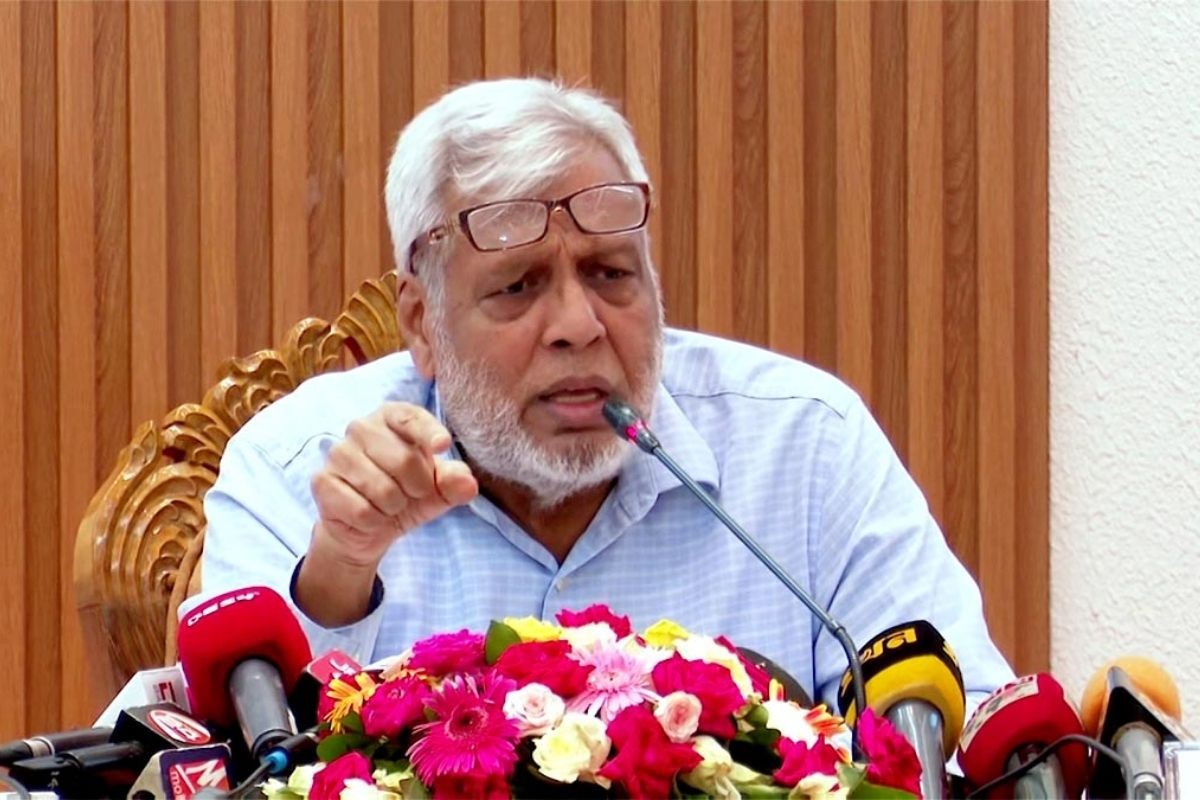 ‘প্রলোভনের ঊর্ধ্বে ওঠাই জনপ্রতিনিধিদের প্রধান কাজ’
