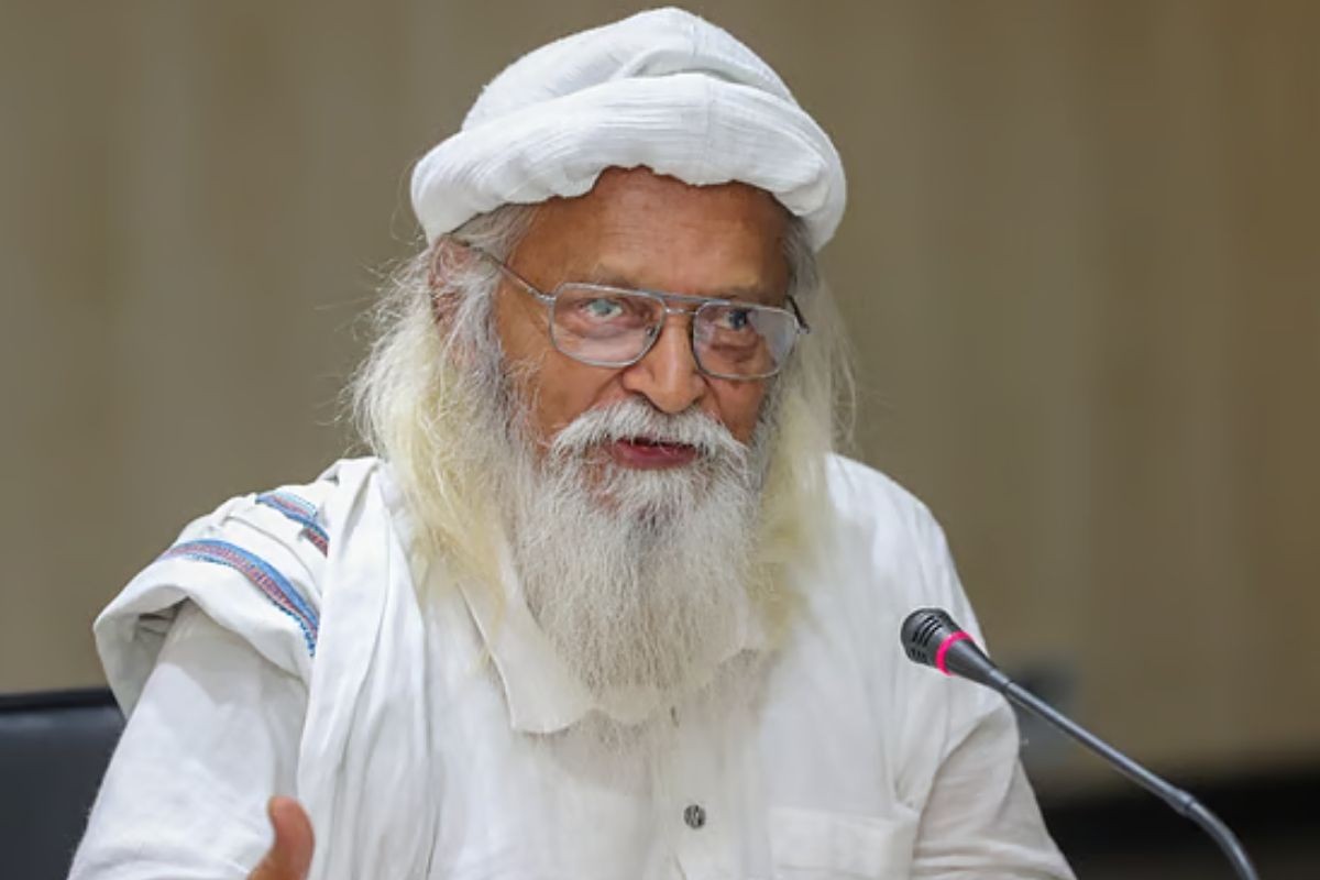 ‘রাষ্ট্র মানে গ্রামীণ ব্যাংক চালানো না, রাষ্ট্র আলাদা জিনিস’