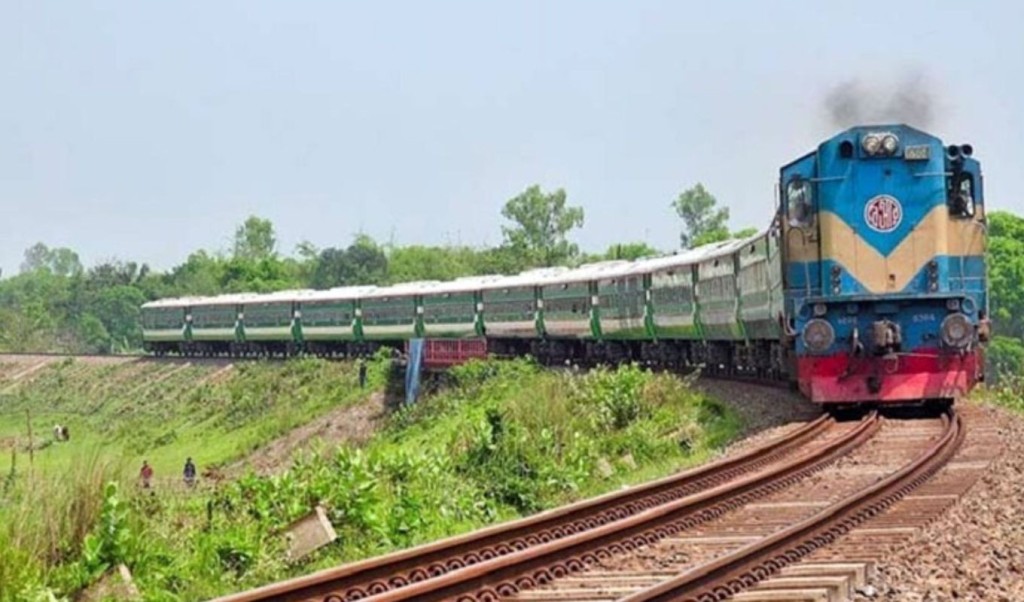রেলপথ অবরোধ, ঢাকার সঙ্গে দক্ষিণবঙ্গের রেল যোগাযোগ বন্ধ 4 ‘‘‘রেলপথ অবরোধ ঢাকার সঙ্গে দক্ষিণবঙ্গের রেল যোগাযোগ বন্ধ 1757833789 রেলপথ অবরোধ, ঢাকার সঙ্গে দক্ষিণবঙ্গের রেল যোগাযোগ বন্ধ