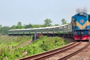রেলপথ অবরোধ, ঢাকার সঙ্গে দক্ষিণবঙ্গের রেল যোগাযোগ বন্ধ