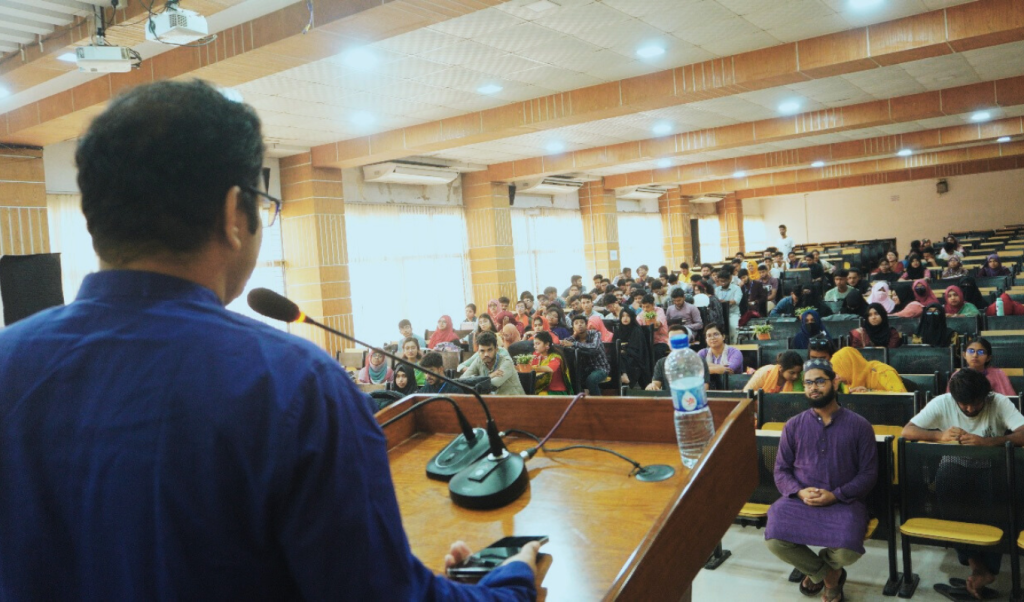 ইনডোর প্লান্ট দিয়ে নবীনদের বরণ করল যবিপ্রবি ডিবেট ক্লাব 4 Add a subheading 2025 10 17T003252.286 1760639602 ইনডোর প্লান্ট দিয়ে নবীনদের বরণ করল যবিপ্রবি ডিবেট ক্লাব