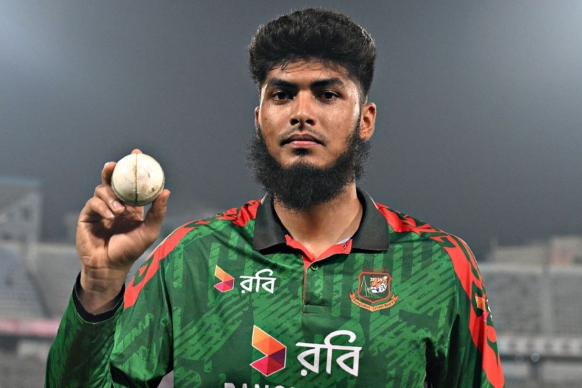 রশিদ খানকে টপকে রিশাদের বিশ্বরেকর্ড