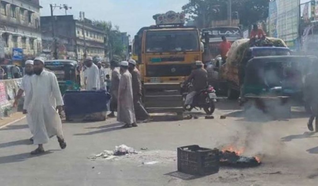 চট্টগ্রাম-রাঙামাটি-খাগড়াছড়ি মহাসড়কে সকাল-সন্ধ্যা অবরোধ 4 ছবি: সংগৃহীত