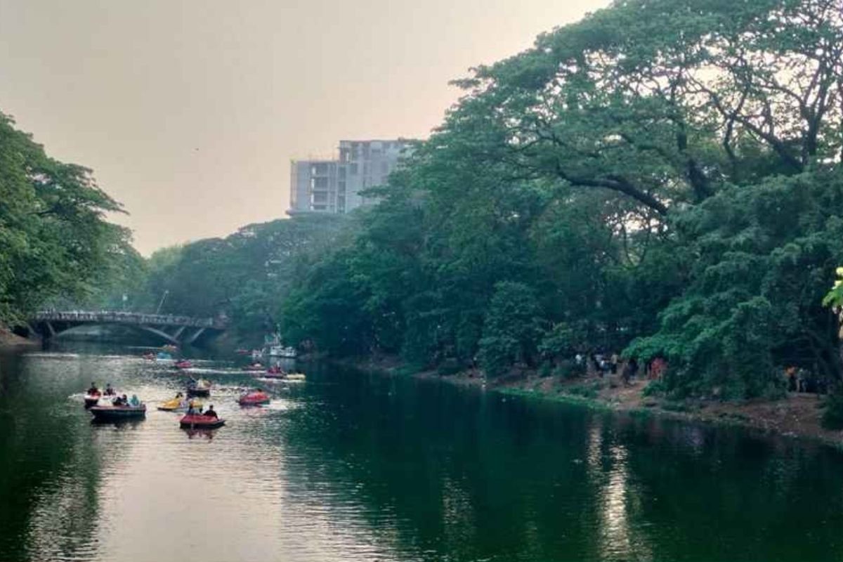 অভিমানে বেরিয়ে যান বাসা থেকে, দুদিন পর ধানমন্ডি লেকে মিলল মরদেহ