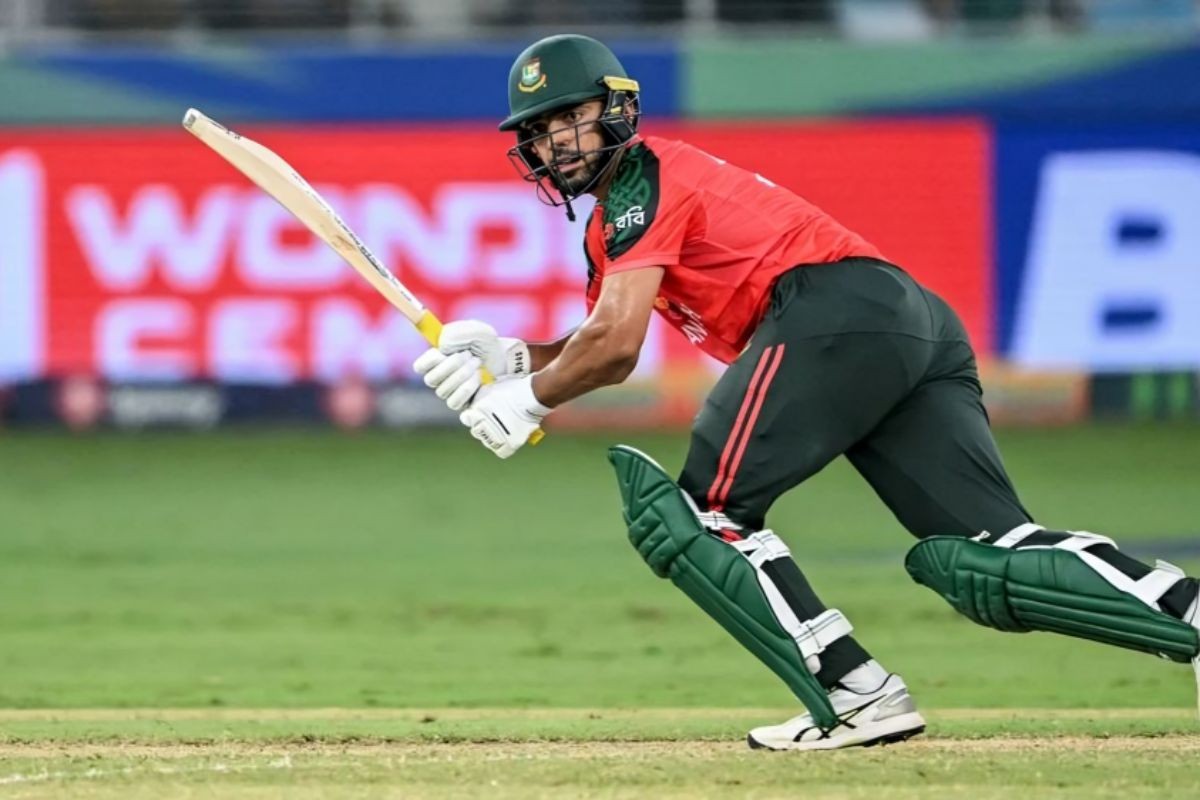 সাইফের নজর এখন শারজার টি-টোয়েন্টিতে