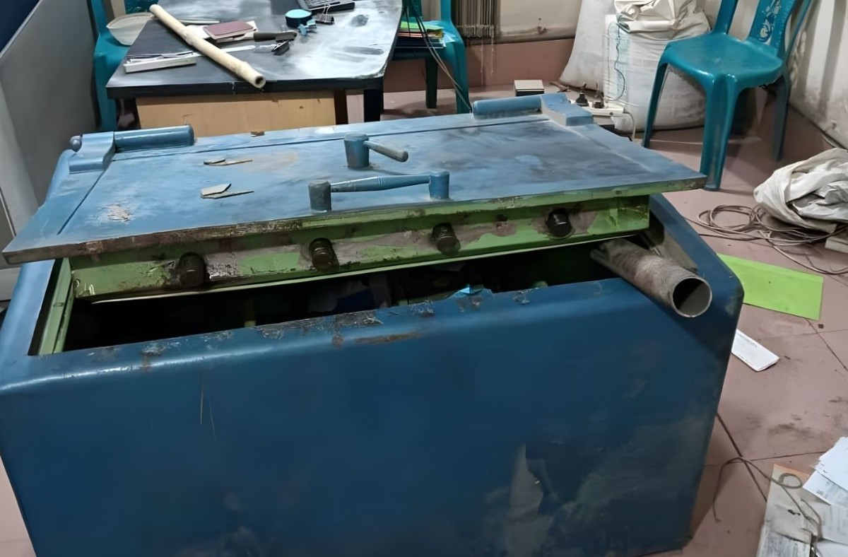 অস্ত্রের মুখে হিমাগারে ডাকাতি, ১২ লাখ টাকা লুট