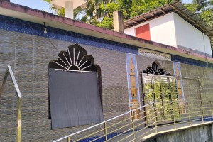 আজানের সময় ইমামের টাকা নিয়ে পালাল চোর