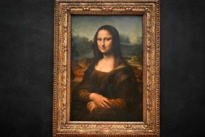 আধুনিক শিল্প ইতিহাসের অন্যতম বড় চুরি ল্যুভর জাদুঘরে