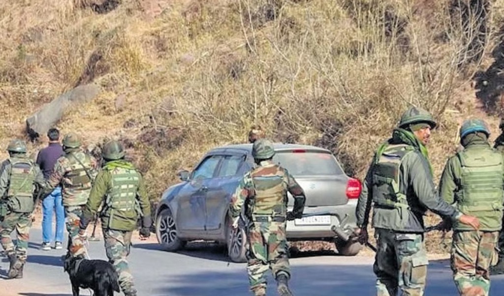 আসামে সেনা ক্যাম্পে সন্ত্রাসী হামলা, দায় স্বীকার করল উলফা–আই 4 আসামের সেনা ক্যাম্পে সন্ত্রাসী হামলা দায় স্বীকার করল উলফা–আই 1760704302 আসামে সেনা ক্যাম্পে সন্ত্রাসী হামলা, দায় স্বীকার করল উলফা–আই