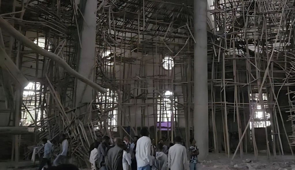 ইথিওপিয়ার গির্জায় মাচা ভেঙে নিহত ৩৬, আহত ২০০ জনের বেশি 3 ইথিওপিয়ার গির্জায় মাচা ভেঙে নিহত ৩৬ আহত ২০০ জনের বেশি 1759466234 ইথিওপিয়ার গির্জায় মাচা ভেঙে নিহত ৩৬, আহত ২০০ জনের বেশি