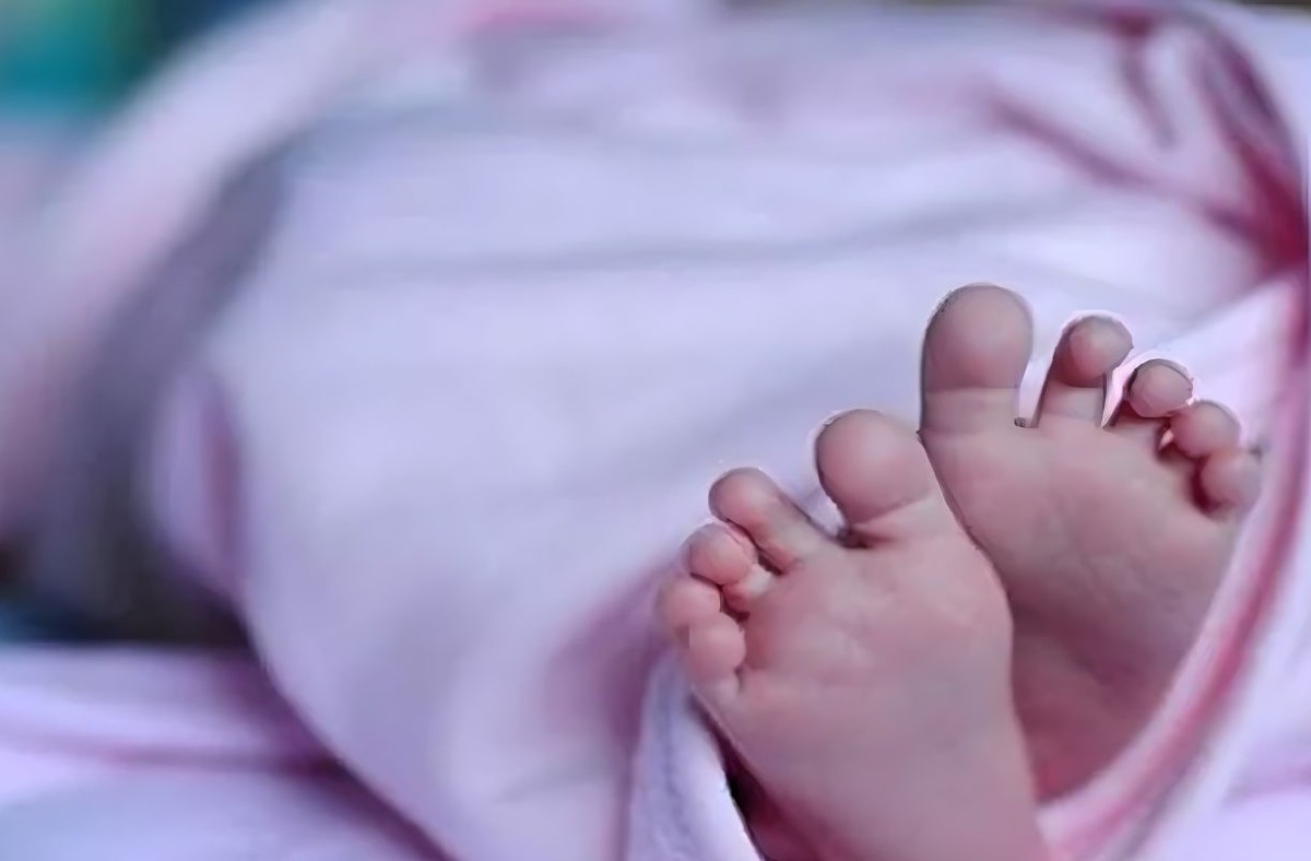 উদ্ধার হওয়া সেই নবজাতকের মৃত্যু