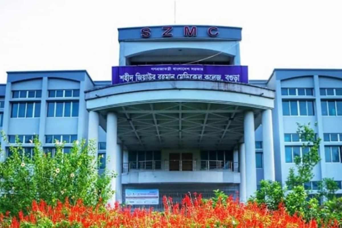 মদপানে ৪ জনের মৃত্যু, একজন আইসিইউতে