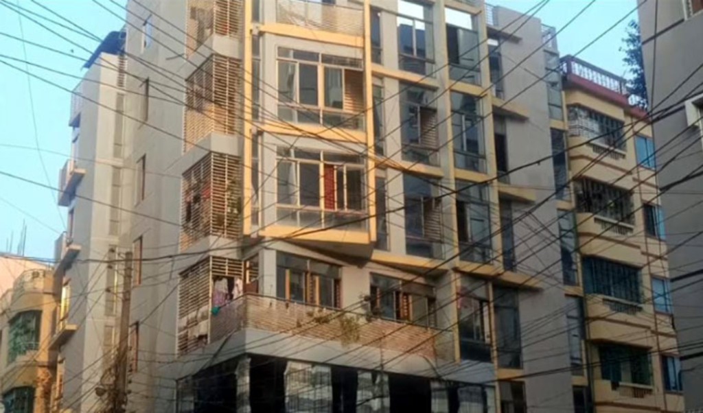 এবার ব্রাহ্মণবাড়িয়ায় ভবনের ফ্ল্যাটে আগুন, নিহত ১ 4 এবার ব্রাহ্মণবাড়িয়ায় ভবনের ফ্ল্যাটে আগুন নিহত ১ 1760626660 এবার ব্রাহ্মণবাড়িয়ায় ভবনের ফ্ল্যাটে আগুন, নিহত ১