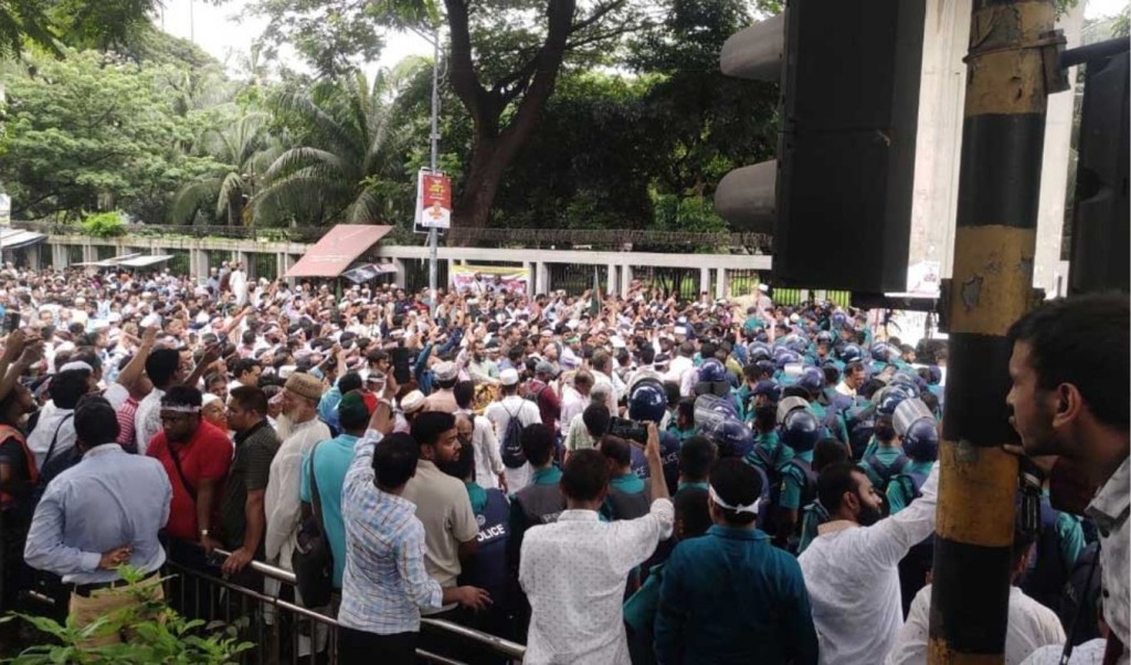 এমপিওভুক্ত শিক্ষকদের বাড়িভাড়া ভাতা বাড়ল ৫০০ টাকা, প্রত্যাখ্যান করে আন্দোলনের ডাক 3 এমপিওভুক্ত শিক্ষকদের বাড়িভাড়া ভাতা বাড়ল ৫০০ টাকা প্রত্যাখ্যান 1759663825 এমপিওভুক্ত শিক্ষকদের বাড়িভাড়া ভাতা বাড়ল ৫০০ টাকা, প্রত্যাখ্যান করে আন্দোলনের ডাক