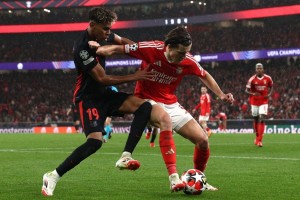 এল ক্লাসিকোর আগে আলোচনায় ইয়ামাল-ক্যারেরাস দ্বৈরথ