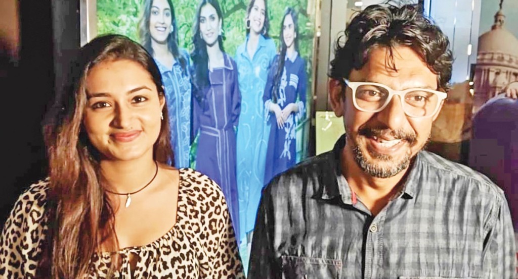 কলকাতায় একসঙ্গে চঞ্চল চৌধুরী ও তাসনিয়া ফারিণ 3 কলকাতায় একসঙ্গে চঞ্চল চৌধুরী ও তাসনিয়া ফারিণ 1761471781 কলকাতায় একসঙ্গে চঞ্চল চৌধুরী ও তাসনিয়া ফারিণ