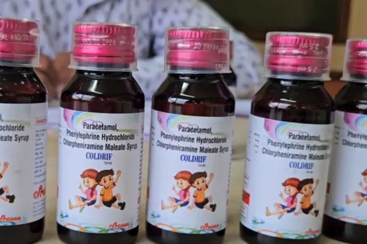 কাশির সিরাপ খাওয়ায় ২০ শিশুর মৃত্যু, সতর্কতা জারি