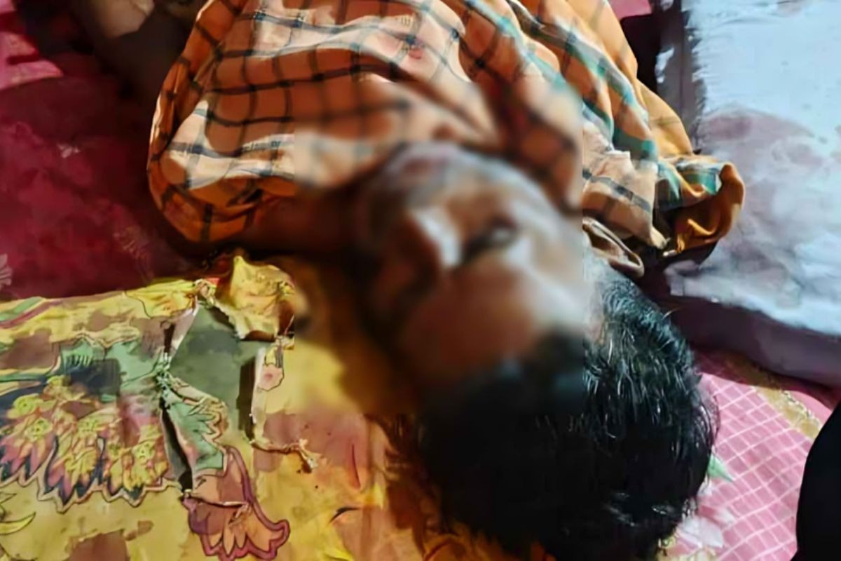 কুষ্টিয়ায় ভ্যানচালককে কুপিয়ে হত্যা