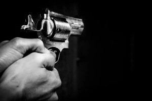 খুলনায় আড়াই মাসের মাথায় ঘরে ঢুকে যুবককে আবারও গুলি