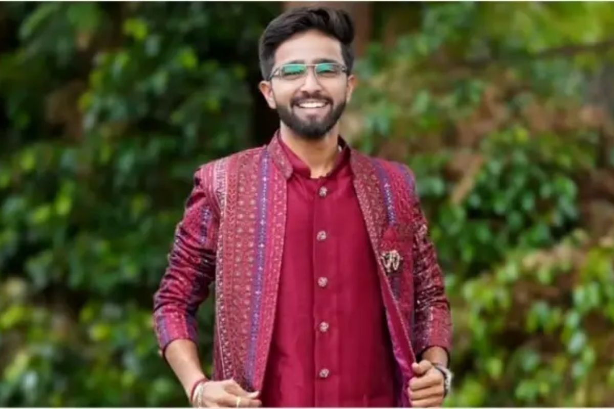 গলায় ফাঁস দিয়ে তরুণ অভিনেতার আত্মহত্যা