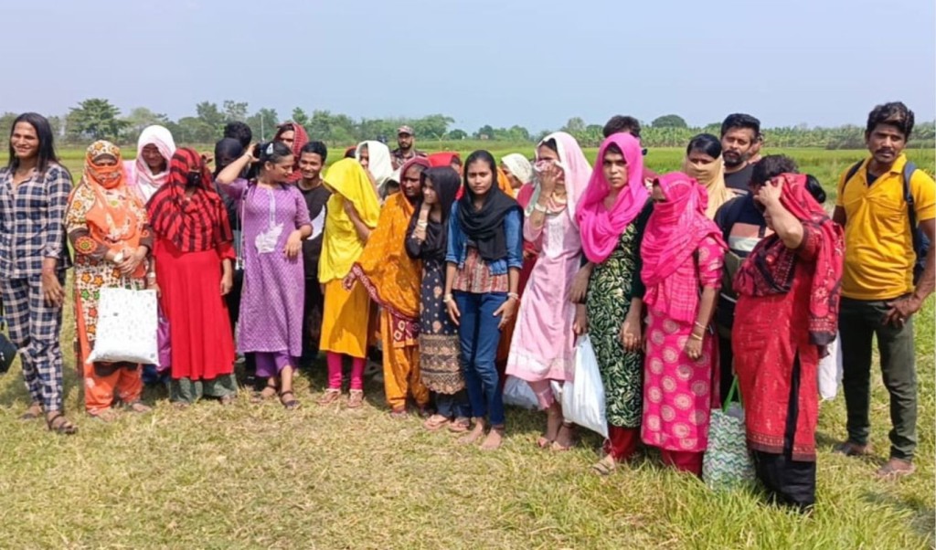 গাংনীর দুই সীমান্ত দিয়ে ৬০ জনকে বিজিবির কাছে হস্তান্তর বিএসএফের 3 গাংনীর দুই সীমান্ত দিয়ে ৬০ জনকে বিজিবির কাছে হস্তান্তর বিএসএফের 1761400335 গাংনীর দুই সীমান্ত দিয়ে ৬০ জনকে বিজিবির কাছে হস্তান্তর বিএসএফের