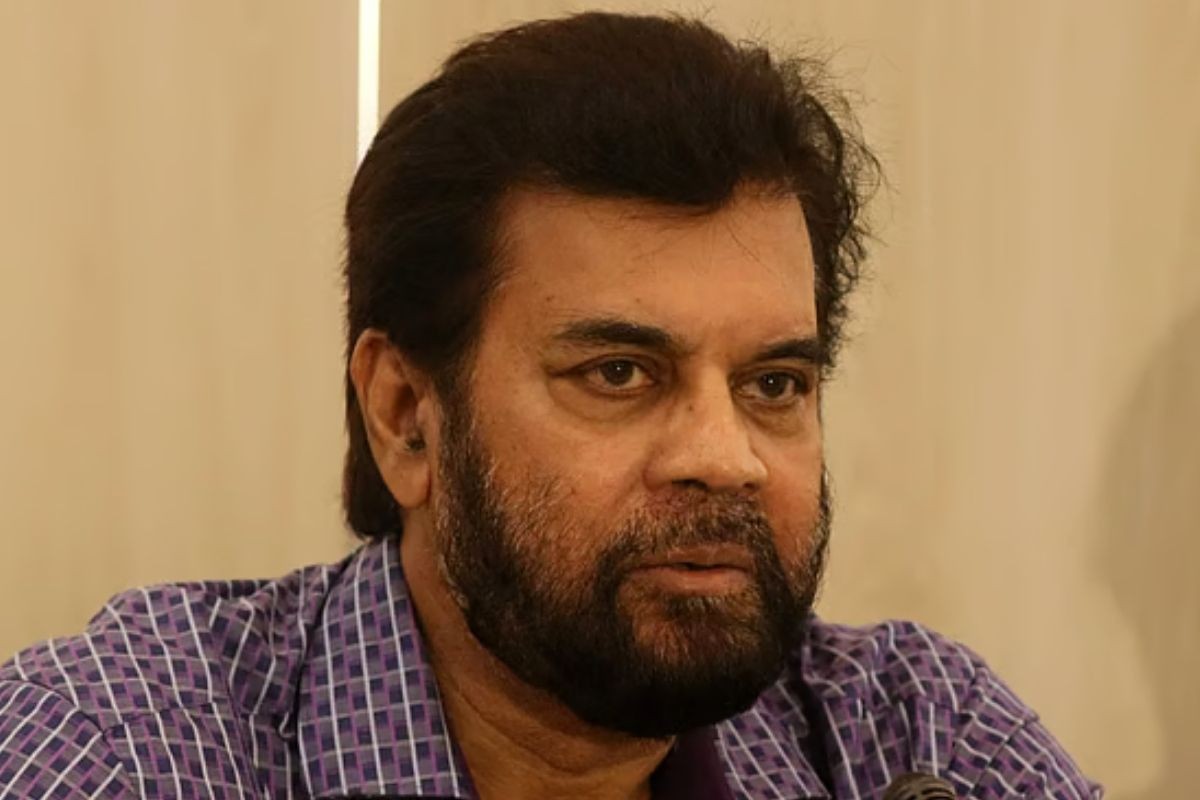 গুরুতর অসুস্থ চিত্রনায়ক ইলিয়াস কাঞ্চন, দোয়া চেয়েছেন ছেলে