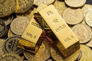 স্বর্ণের দামের নতুন রেকর্ড, ছুঁয়েছে ৩৯০০ ডলার