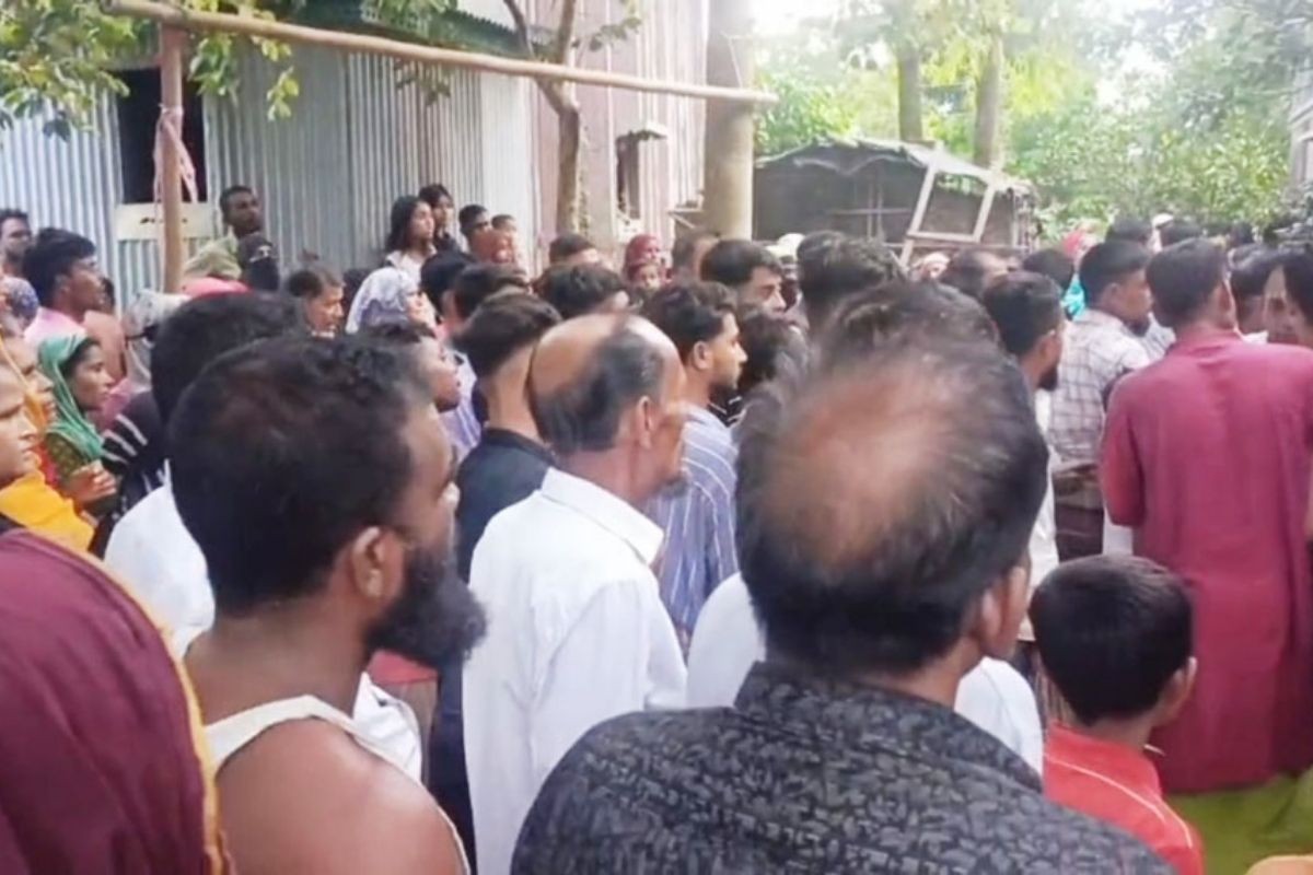 ঘরজামাইয়ের কোদালের আঘাতে চাচাশ্বশুর নিহত