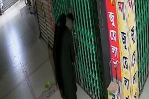 মালিবাগের শম্পা জুয়েলার্সে ৫০০ ভরি স্বর্ণালংকার চুরি: চারজন গ্রেপ্তার