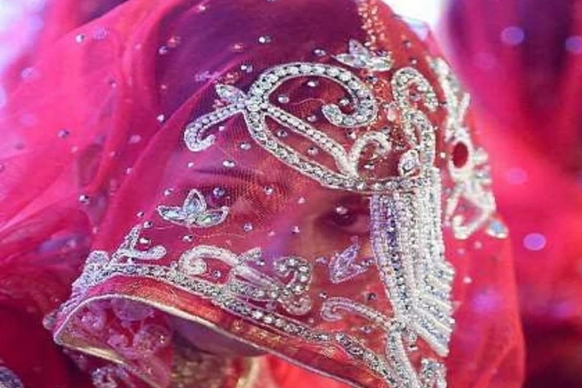 টাকার বিনিময়ে বিক্রি হচ্ছে বউ, কেনা যাচ্ছে পছন্দমত!