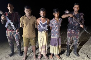 টেকনাফে মানব পাচারের চেষ্টাকালে ২৯ জন উদ্ধার, আটক ৩