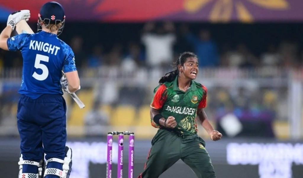 ভারতীয় আম্পায়ারের বিতর্কিত সিদ্ধান্তের কারণে নাইট আউট হয়নি 3 তৃতীয় আম্পায়ারের বিতর্কিত সিদ্ধান্তের কারণে নাইট আউট হয়নি 1759906017 ভারতীয় আম্পায়ারের বিতর্কিত সিদ্ধান্তের কারণে নাইট আউট হয়নি