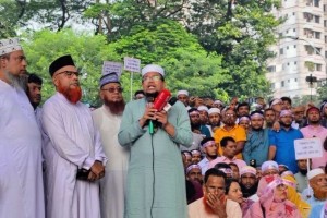 থালা-বাটি হাতে রাস্তায় নামছেন শিক্ষকরা