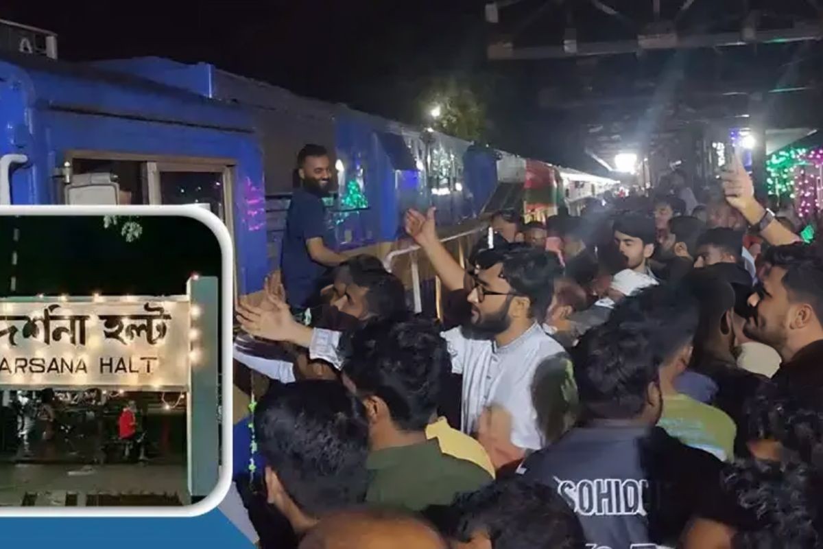দীর্ঘদিনের আন্দােলনের সফলতা পেয়ে দর্শনা স্টেশনে আনন্দ উল্লাস