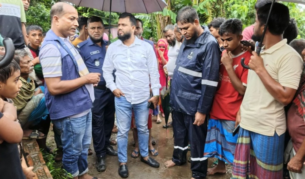 নারায়ণগঞ্জে গণপিটুনিতে ডাকাত নিহত, আহত ৪ 4 নারায়ণগঞ্জে গণপিটুনিতে ডাকাত নিহত আহত ৪ 1759297557 নারায়ণগঞ্জে গণপিটুনিতে ডাকাত নিহত, আহত ৪