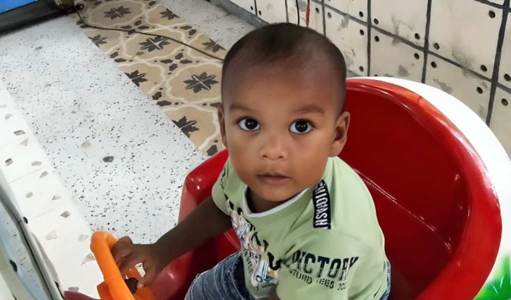 নিখোঁজের ছয় ঘণ্টা পর কচুরিপানার নিচ থেকে শিশুর মৃতদেহ উদ্ধার 4 নিখোঁজের ছয় ঘণ্টা পর ডোবা থেকে শিশুর মৃতদেহ উদ্ধার 1760149878 নিখোঁজের ছয় ঘণ্টা পর কচুরিপানার নিচ থেকে শিশুর মৃতদেহ উদ্ধার