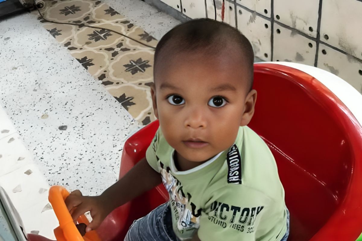 নিখোঁজের ছয় ঘণ্টা পর কচুরিপানার নিচ থেকে শিশুর মৃতদেহ উদ্ধার