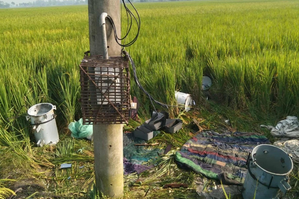 নিরাপত্তাকর্মীকে বেঁধে ট্রান্সফরমারের কয়েল লুট
