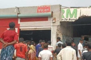 পরিত্যক্ত দোকান থেকে যুবকের মরদেহ উদ্ধার