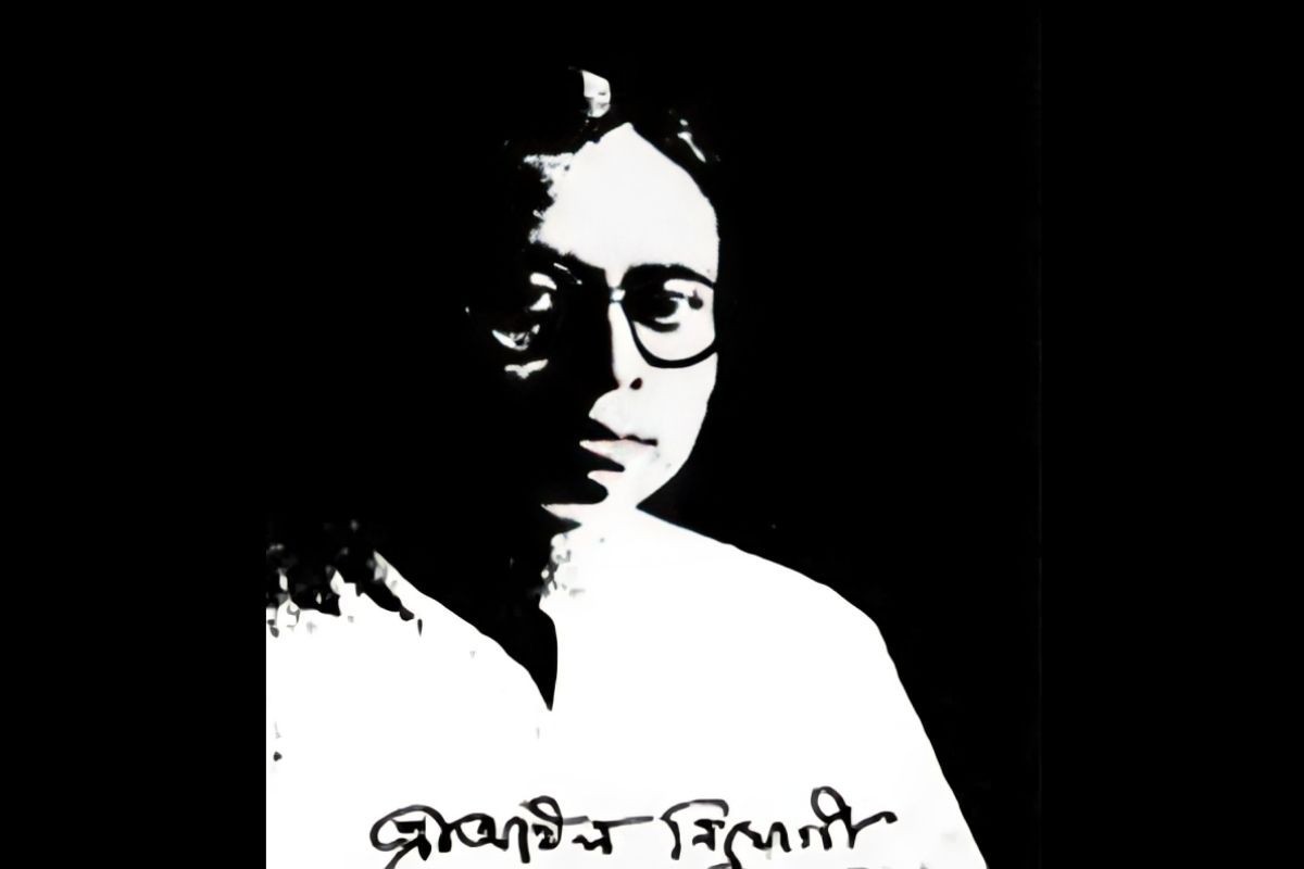 প্রখ্যাত শিশুসাহিত্যিক স্বপনবুড়োর জন্মদিন আজ