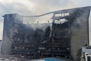 প্রায় ১৭ ঘণ্টা পর ইপিজেডের আগুন নিয়ন্ত্রণে