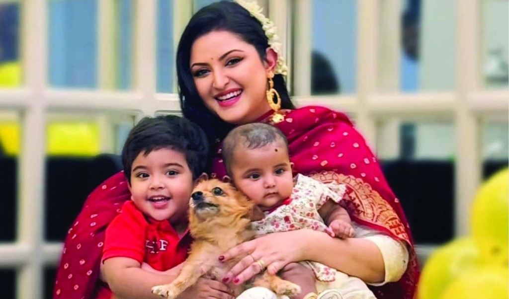 বাচ্চা নিয়ে সেঞ্চুরি করতে চান পরীমনি 3 বাচ্চা নিয়ে সেঞ্চুরি করতে চান পরীমনি 1759497785 বাচ্চা নিয়ে সেঞ্চুরি করতে চান পরীমনি