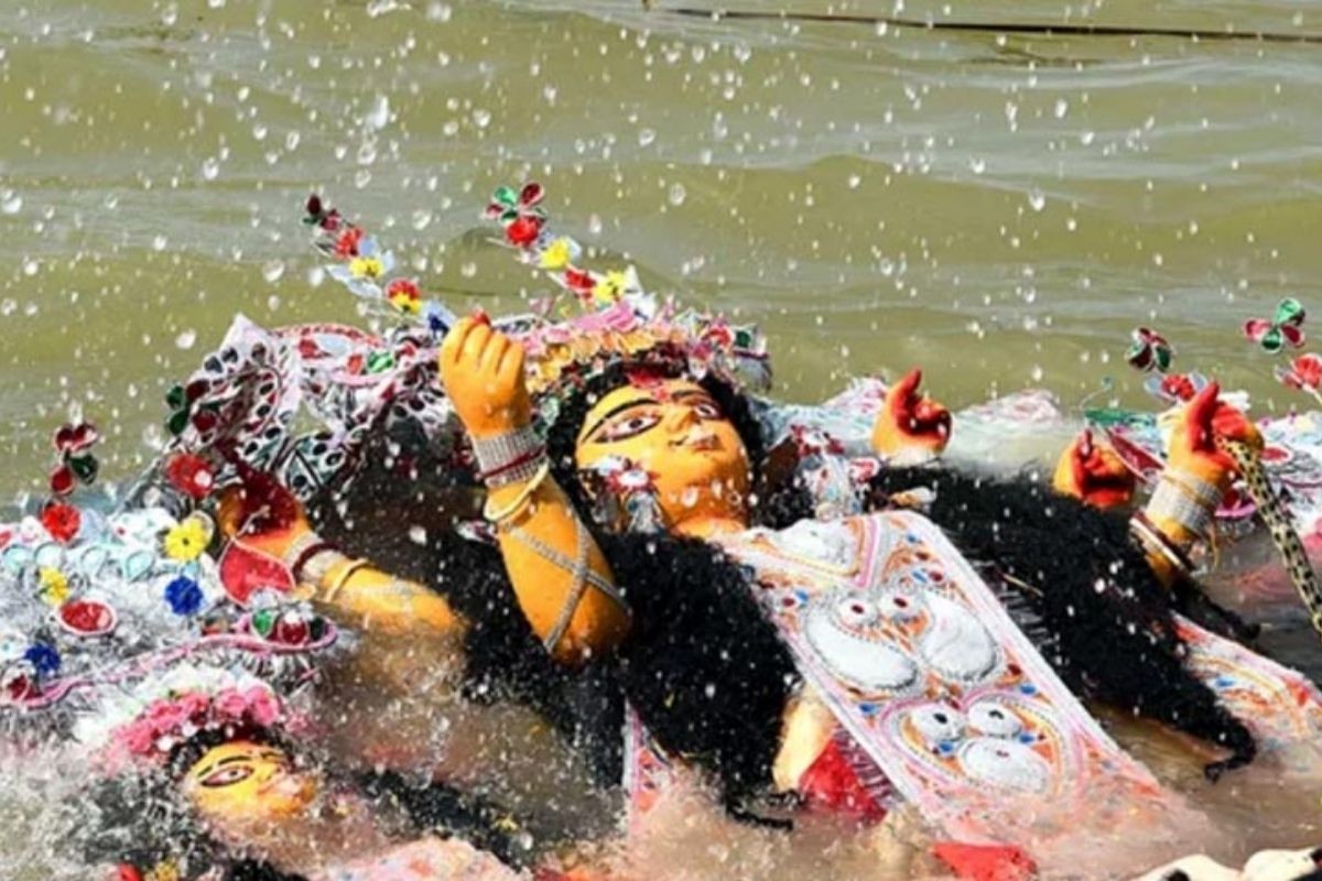 বিসর্জনে শেষ হলো দুর্গোৎসব