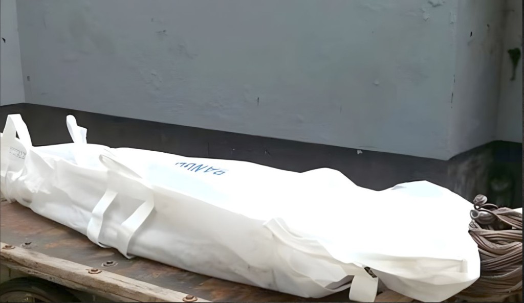 বৃদ্ধার মুখমণ্ডল থেঁতলানো মরদেহ উদ্ধার, আটক ২ 4 বৃদ্ধার মুখমণ্ডল থেঁতলানো মরদেহ উদ্ধার আটক ২ 1759728517 বৃদ্ধার মুখমণ্ডল থেঁতলানো মরদেহ উদ্ধার, আটক ২