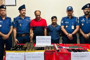 ভারত থেকে প্রশিক্ষণ নিয়ে স্বর্ণের দোকানে চুরি, আছে ‘এলএলবি’ ডিগ্রিও